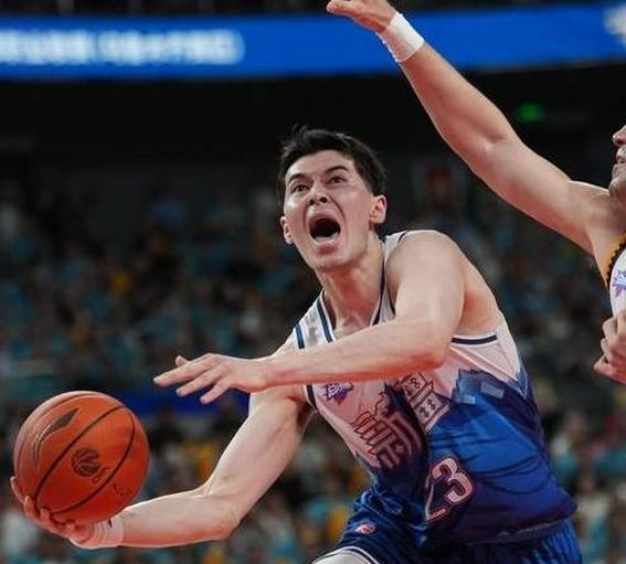 cba总决赛第三场后辽宁球员与四川球迷互殴-开云入口